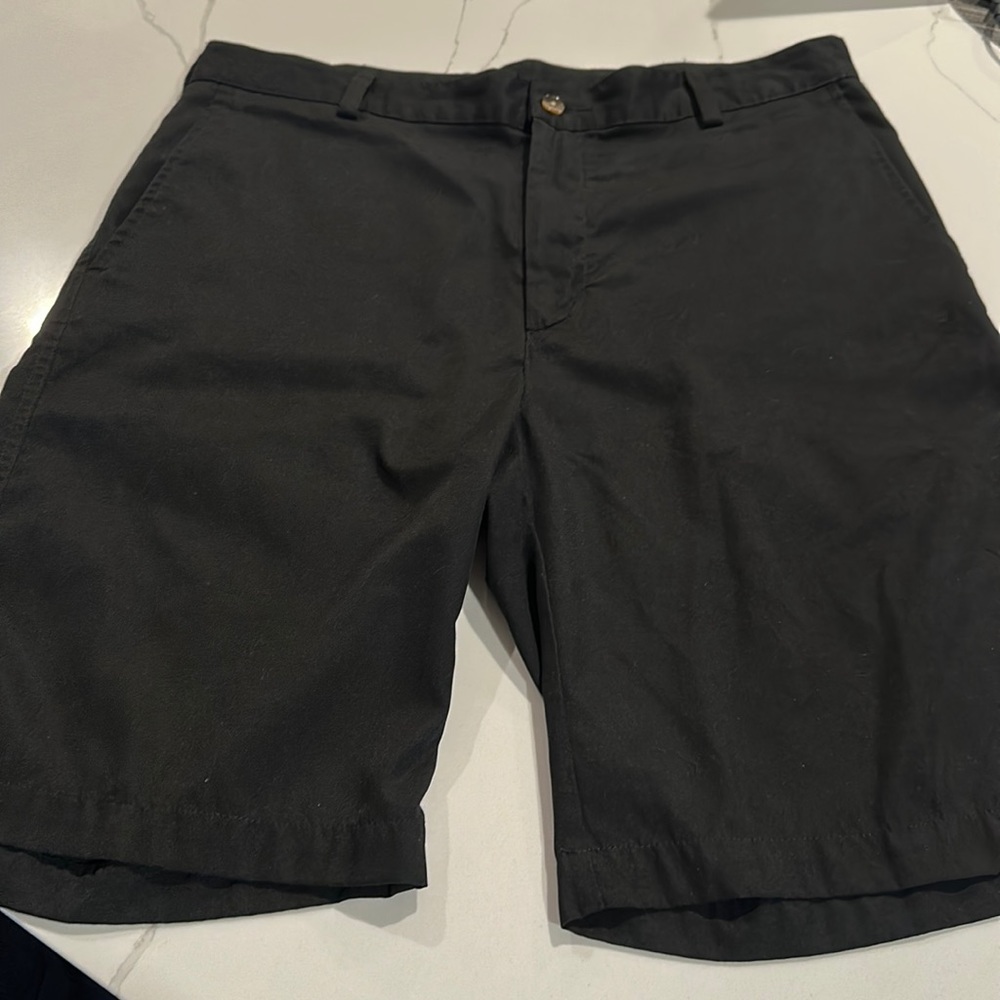 Ping Men's Black Flat Front Golf Shorts Size 34x10" Inseam Excellent Condition
